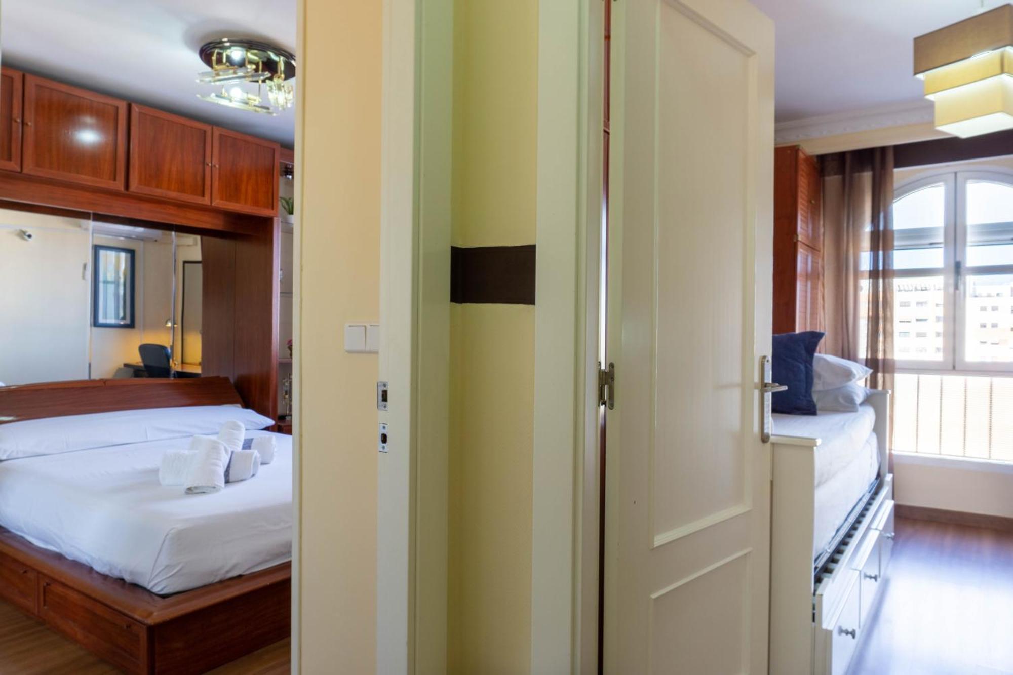 Apartment Aconte มาลากา ภายนอก รูปภาพ